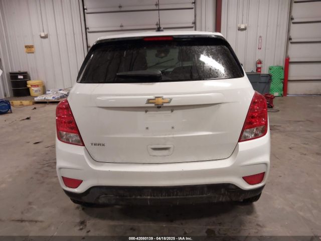 KL7CJKSB0LB318257 Chevrolet Trax Fwd Ls