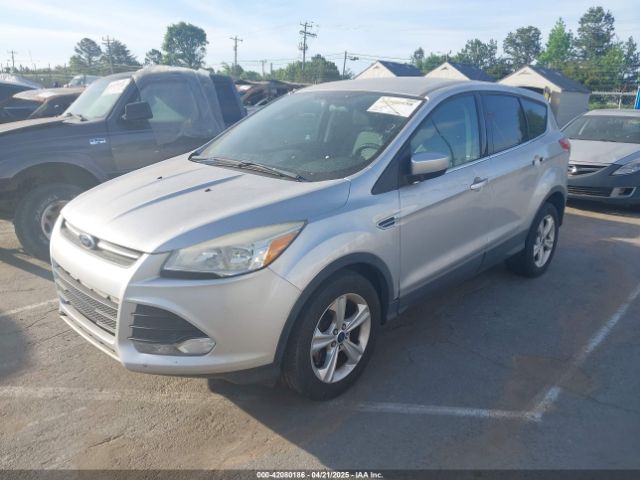 1FMCU0GX3EUE33604 Ford ESCAPE SE
