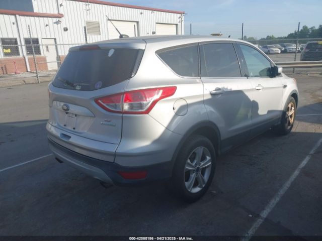 1FMCU0GX3EUE33604 Ford ESCAPE SE