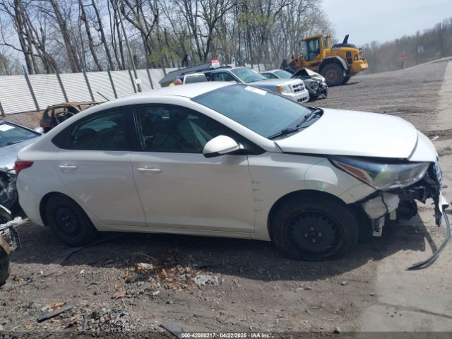 3KPC24A6XME131256 Hyundai ACCENT SE