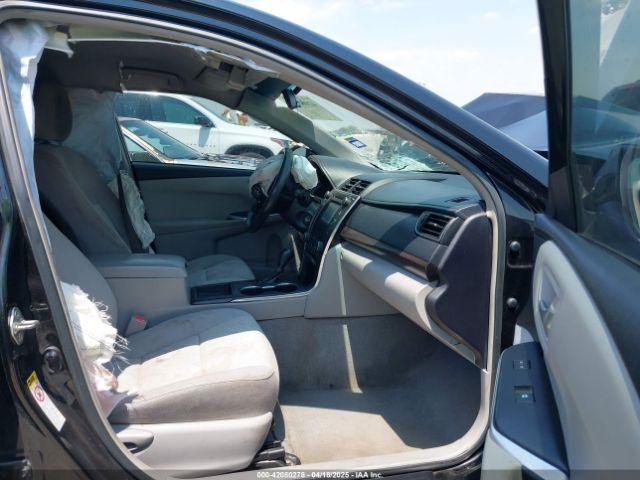 4T4BF1FK4FR462831 Toyota CAMRY LE
