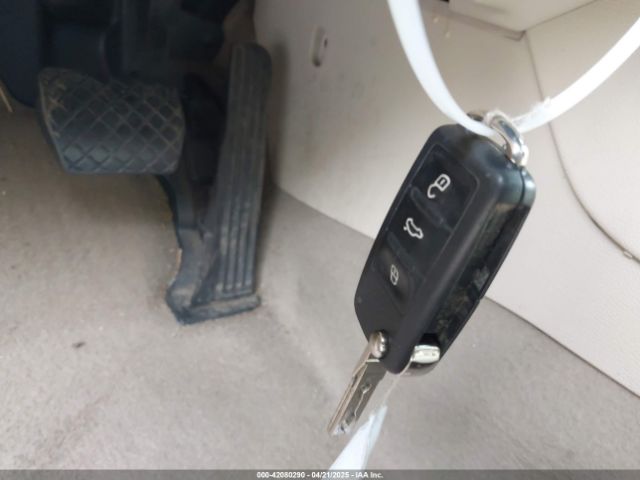 WVWBW8AH2EV001719 Volkswagen Eos Komfort