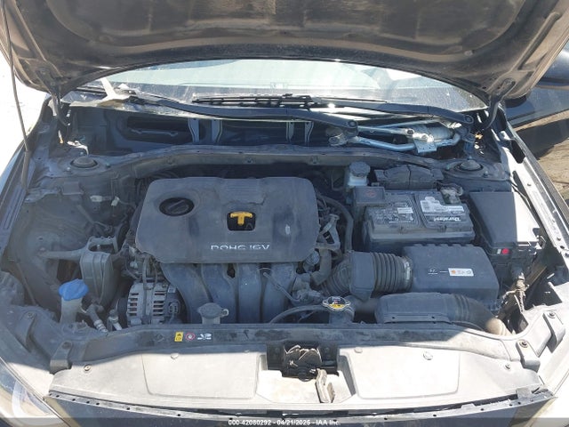 5NPD84LF2JH236591 Hyundai ELANTRA SEL