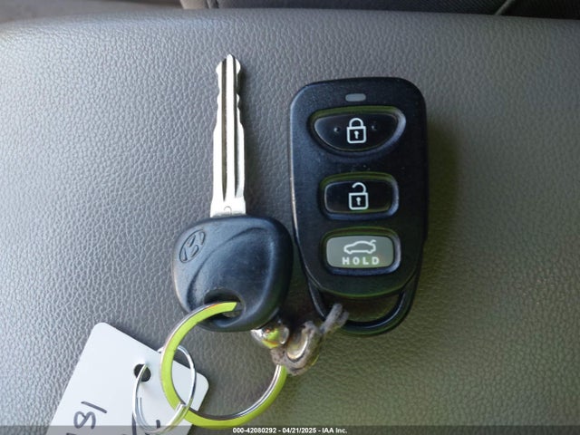 5NPD84LF2JH236591 Hyundai ELANTRA SEL