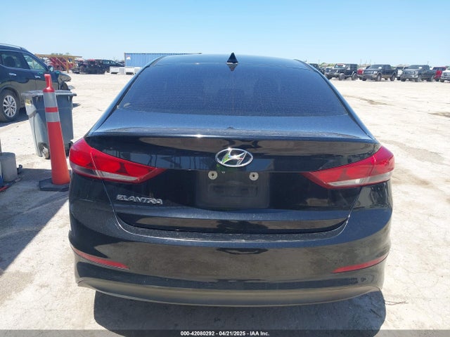 5NPD84LF2JH236591 Hyundai ELANTRA SEL