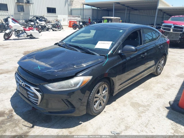 5NPD84LF2JH236591 Hyundai ELANTRA SEL