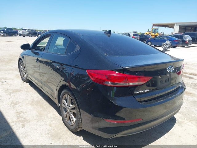 5NPD84LF2JH236591 Hyundai ELANTRA SEL
