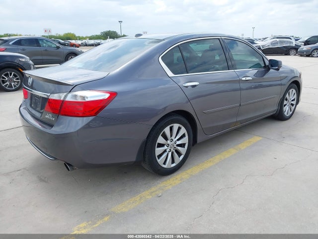 Honda Accord Touring 2014 1HGCR3F98EA006786 Image 4