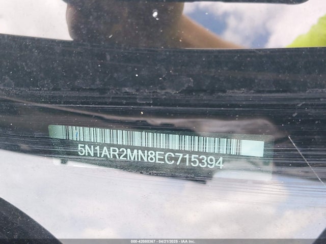 5N1AR2MN8EC715394 Nissan Pathfinder S