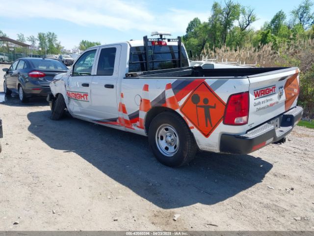 1C6RR6FG0NS229625 RAM 1500 Classic Tradesman  4x2 6'4 Box