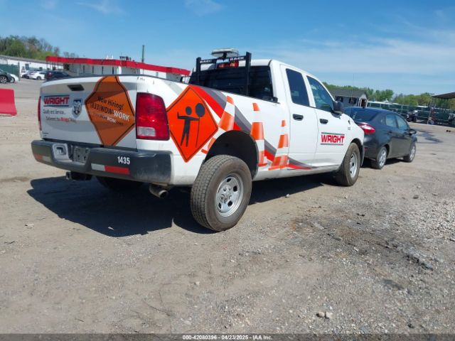 1C6RR6FG0NS229625 RAM 1500 Classic Tradesman  4x2 6'4 Box