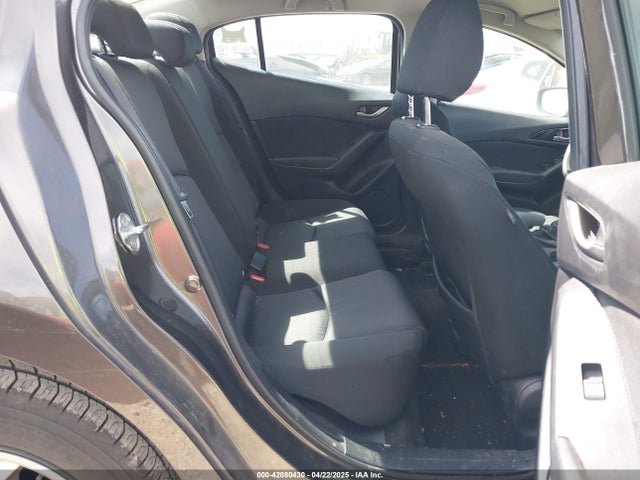 3MZBM1T76GM248236 Mazda Mazda3 I Sport