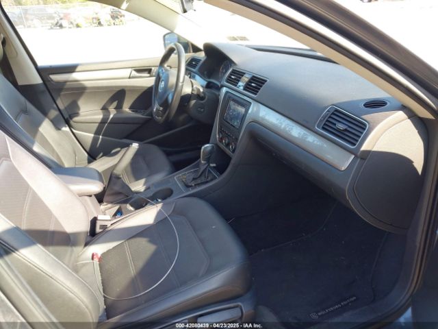 1VWAS7A39FC111103 Volkswagen Passat 1.8t Limited Edition