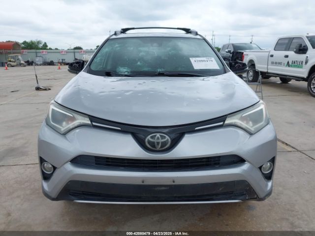2T3WFREV3HW321796 Toyota Rav4 Xle