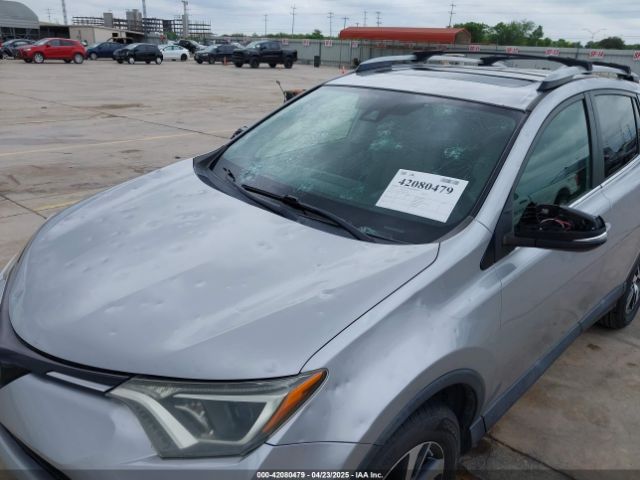 2T3WFREV3HW321796 Toyota Rav4 Xle