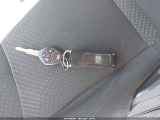 4A4AR3AU8FE004833 Mitsubishi Outlander Sport Es