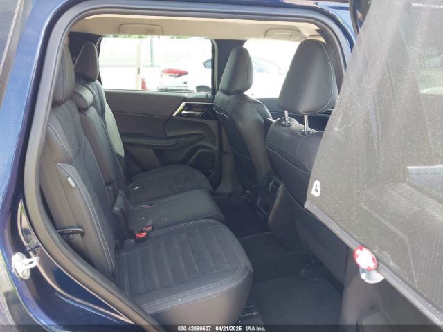 JA4J3UA82NZ089574 Mitsubishi Outlander Black Edition 2wd/se 2.5 2wd/se Launch Edition 2wd