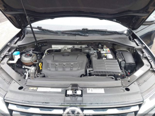3VV2B7AX1KM016264 Volkswagen Tiguan 2.0t Se/2.0t Sel/2.0t Sel R-line/2.0t Sel R-line Black