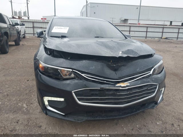 1G1ZE5ST1HF118637 Chevrolet MALIBU 1LT