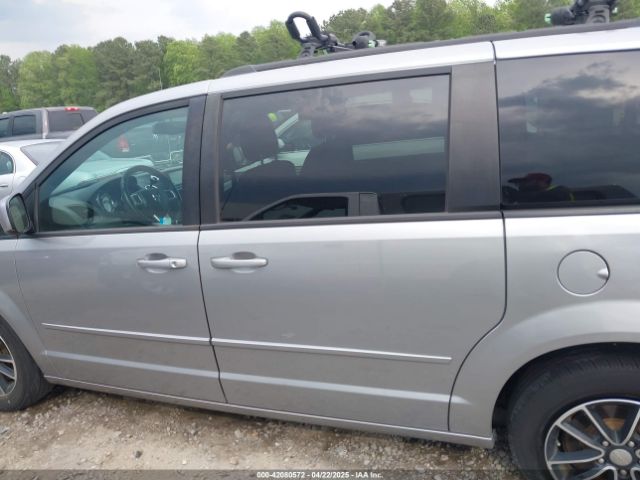2C4RDGEG3HR674087 Dodge Grand Caravan Gt