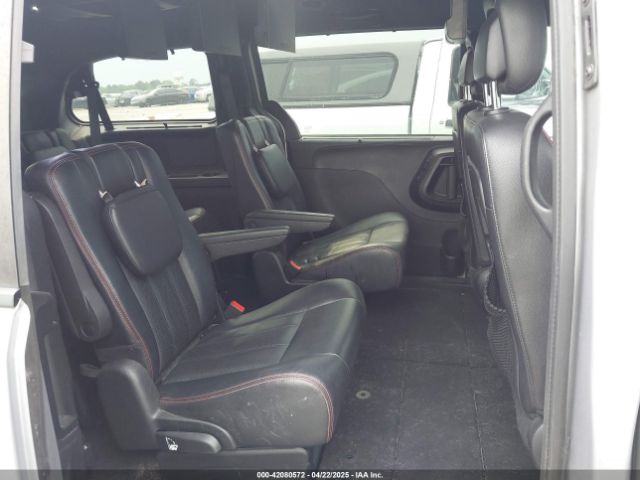 2C4RDGEG3HR674087 Dodge Grand Caravan Gt
