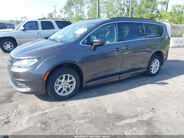 2C4RC1DG3MR586863 Chrysler Voyager Lxi