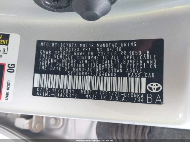 5YFBURHE7JP840608 Toyota COROLLA LE