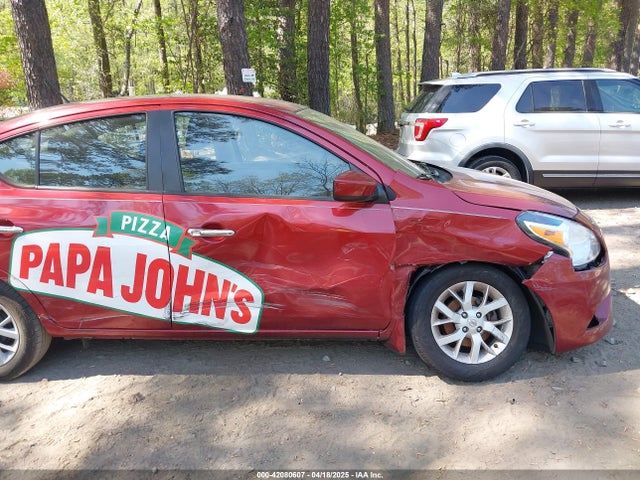 3N1CN7AP8HL811419 Nissan Versa 1.6 Sv