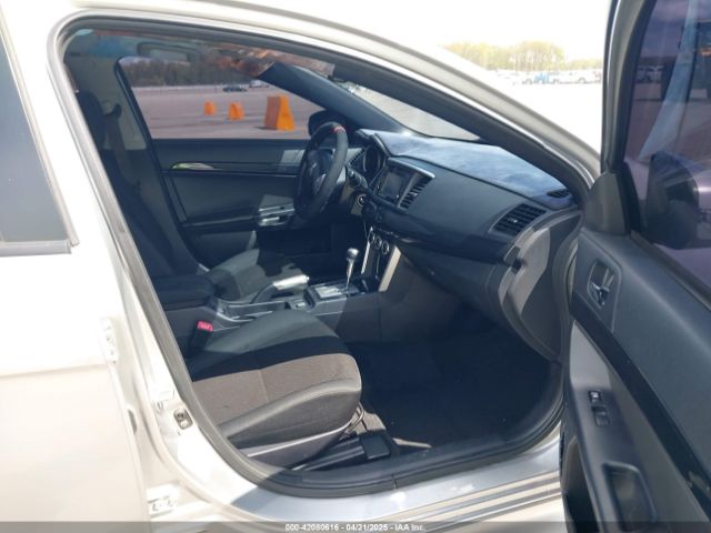 2017 MITSUBISHI LANCER JA32V2FW5HU000595 Photo 4