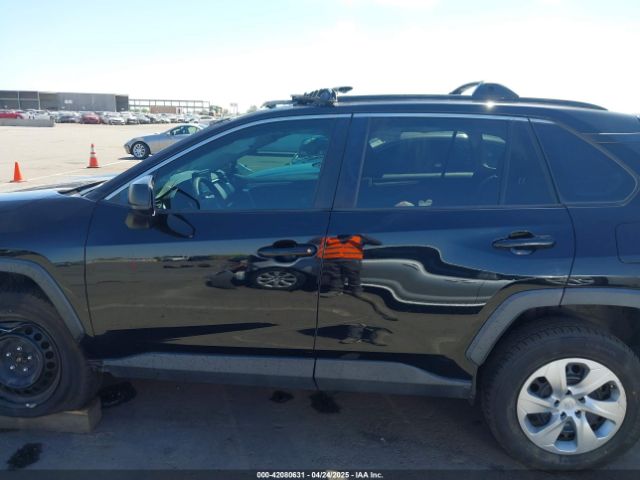 2T3H1RFV2MC134521 Toyota RAV4 LE