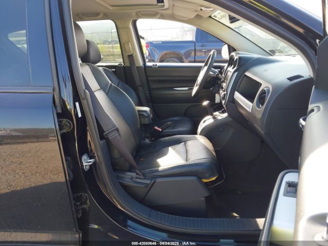 1C4NJDEB9GD765702 Jeep Compass High Altitude Edition