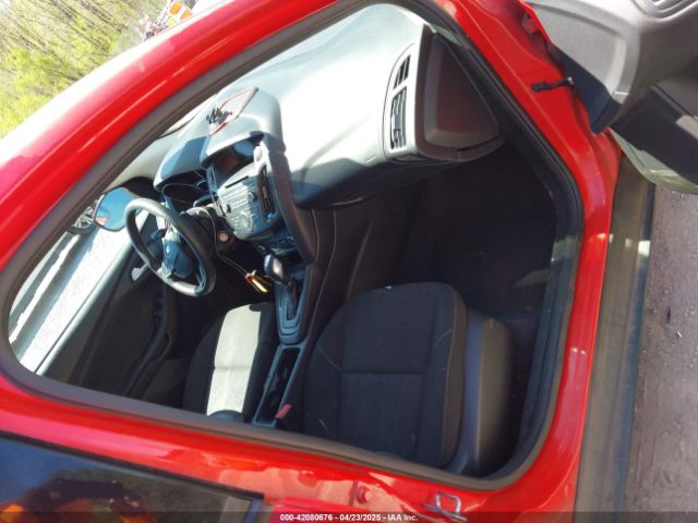 1FADP3F25FL207438 Ford FOCUS SE