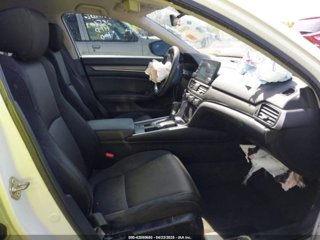 1HGCV1F1XLA138620 Honda ACCORD LX