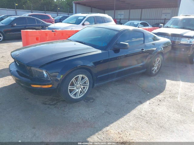 42080705 :رقم المزاد ، 1ZVFT80N975339457 vin ، 2007 Ford Mustang V6 Deluxe/v6 Premium مزاد بيع