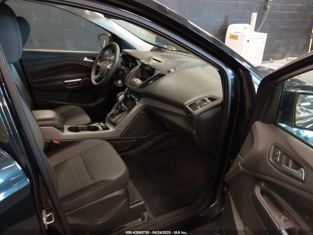 1FMCU0GX6EUE31877 Ford ESCAPE SE
