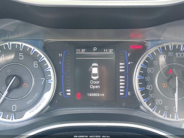 1C3CCCABXFN573610 Chrysler 200 Limited