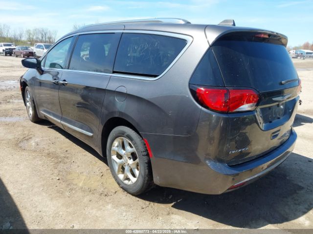 2C4RC1GGXHR744875 Chrysler Pacifica Limited