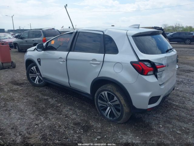 2022 MITSUBISHI OUTLANDER SPORT JA4APUAU6NU004461 Photo 2