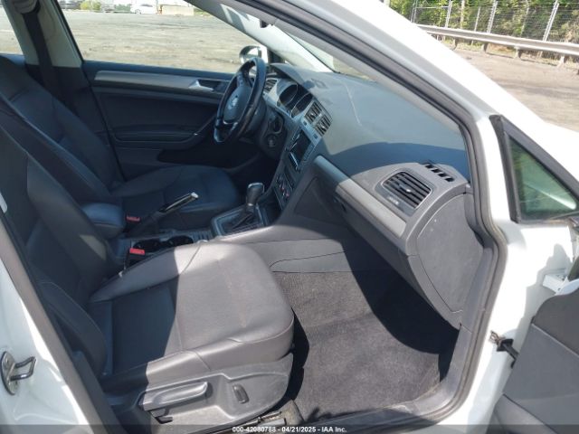 3VWC17AUXFM504689 Volkswagen Golf Sportwagen Tsi S 4-door