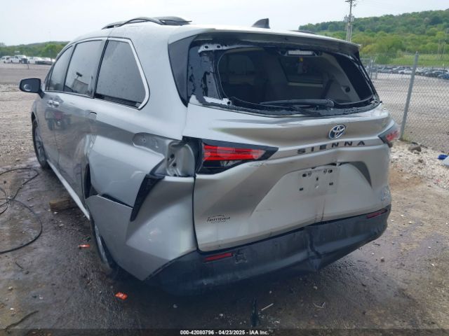 5TDYRKEC7NS092770 Toyota SIENNA XLE