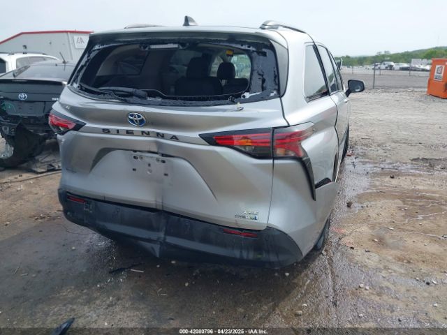 5TDYRKEC7NS092770 Toyota SIENNA XLE