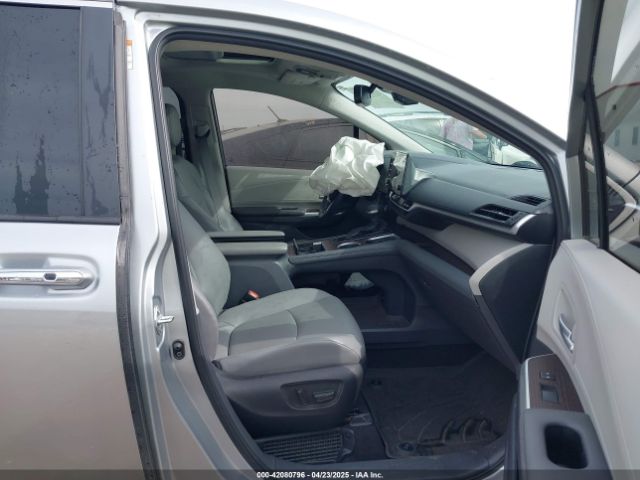 5TDYRKEC7NS092770 Toyota SIENNA XLE