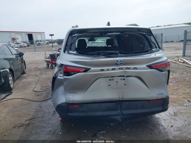 5TDYRKEC7NS092770 Toyota SIENNA XLE