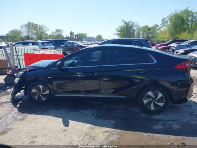KMHC75LC1HU030183 Hyundai Ioniq Hybrid Sel
