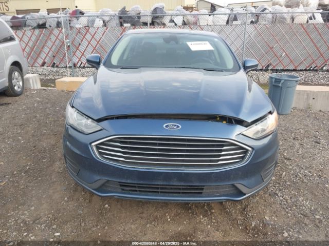 3FA6P0LU1KR108172 Ford Fusion Hybrid Se