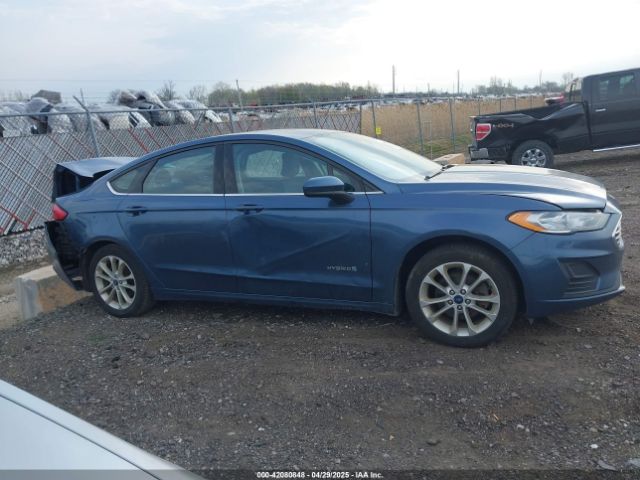 3FA6P0LU1KR108172 Ford Fusion Hybrid Se