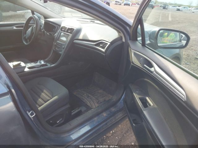 3FA6P0LU1KR108172 Ford Fusion Hybrid Se