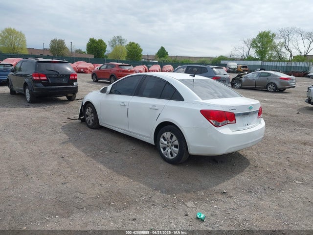 1G1PA5SG4E7339841 Chevrolet lwe