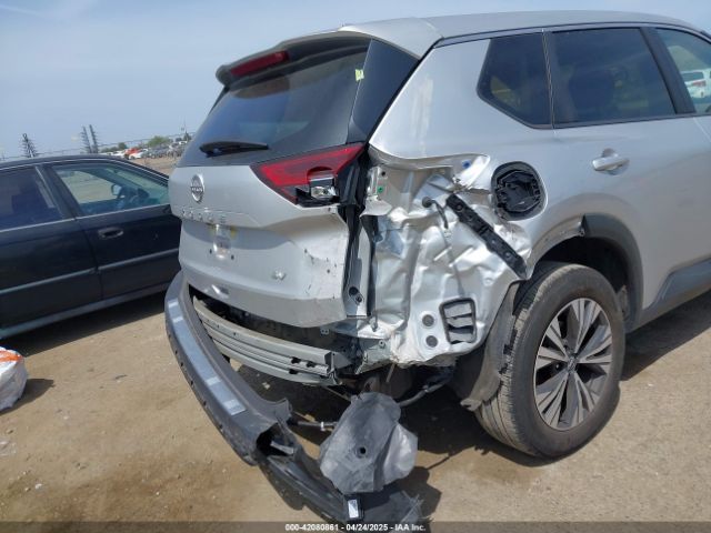 JN8BT3BA5PW426298 Nissan Rogue Sv Fwd