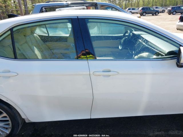 4T1B11HK1KU782995 Toyota CAMRY XLE